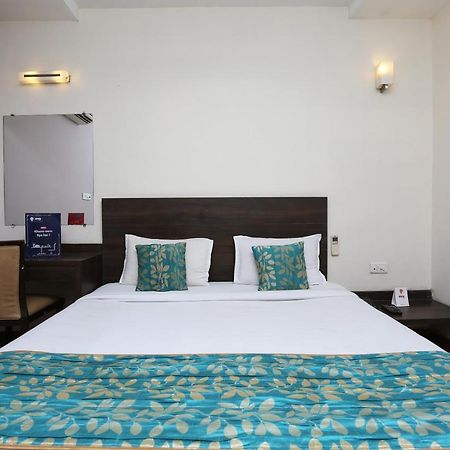 Oyo 4940 Hotel Sea Rock Rāipur Exteriér fotografie